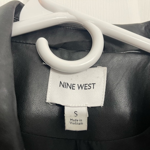 Nine West Black Fitted imitation leather Blazer Jacket size small women’s NWT - Picture 3 of 12